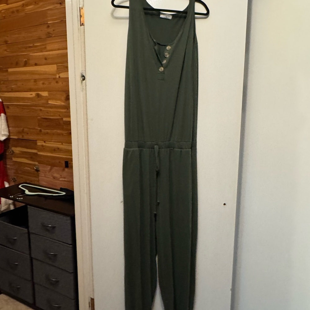 Stylish Green Jumpsuit